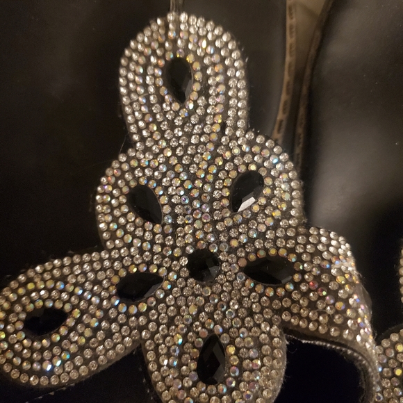 Sandals - Picture 5 of 5